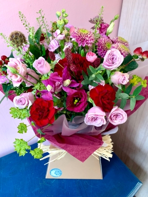 Berry Bright Gift Bouquet