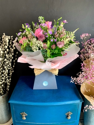 Mothers Day Seasonal Gift Bouquet